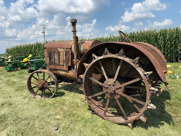 mccormick-deering-22-36-image-3