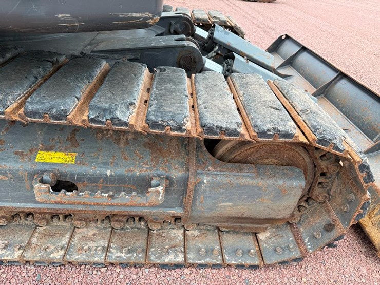 volvo-ecr145el-image-14
