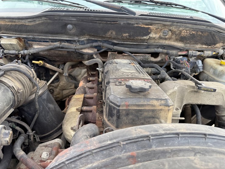 2006-dodge-3500-image-50