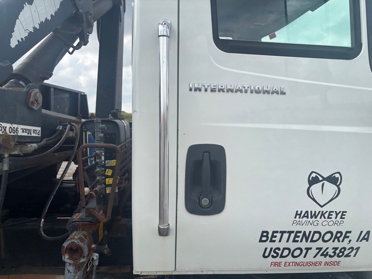 2002-international-durastar-4300-image-24