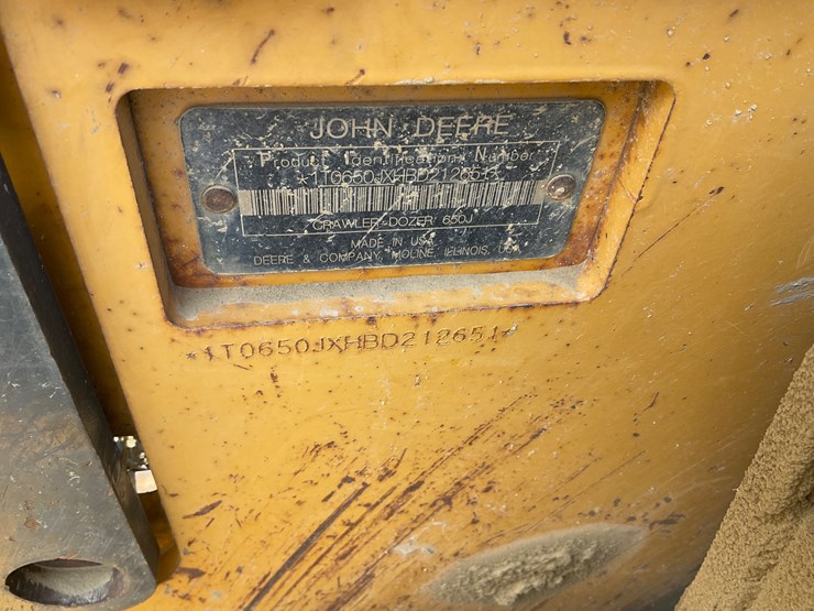 2012-deere-650j-image-18