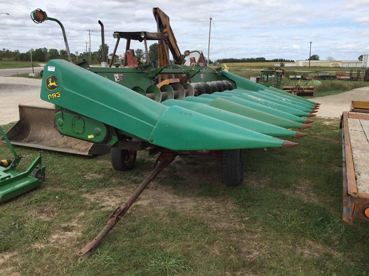 john-deere-893-image-1