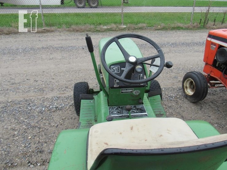 john-deere-110-image-5