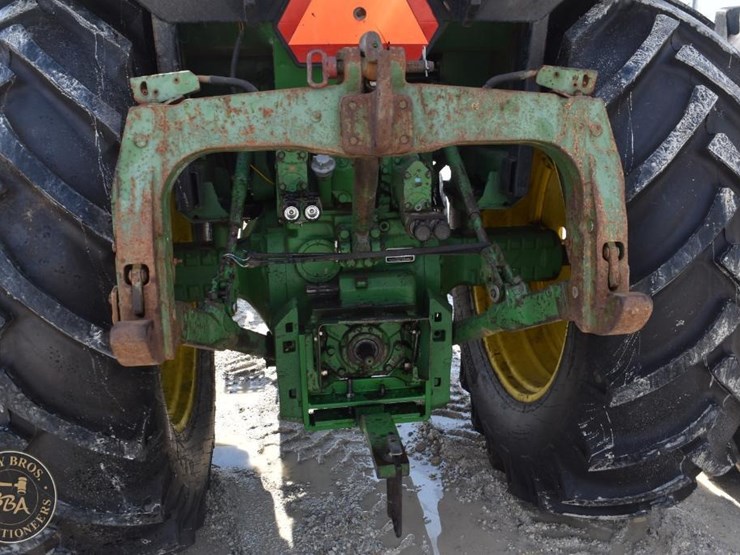 john-deere-4240-image-17