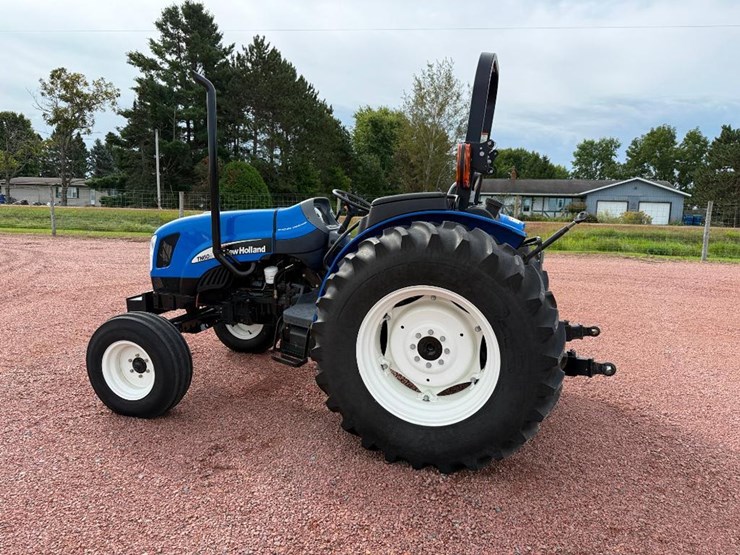 new-holland-tn60a-image-6