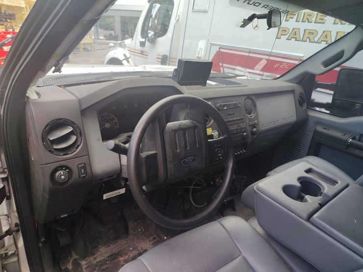 2016-ford-f550-image-6