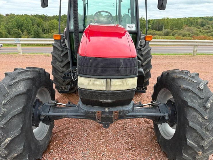 case-ih-farmall-95-image-29