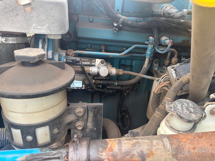 2002-international-durastar-4300-image-36
