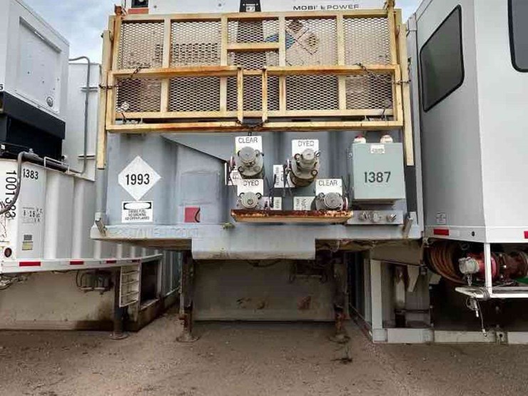 2014-southern-frac-t/a-dual-fuel-wall-fuel-station-image-1