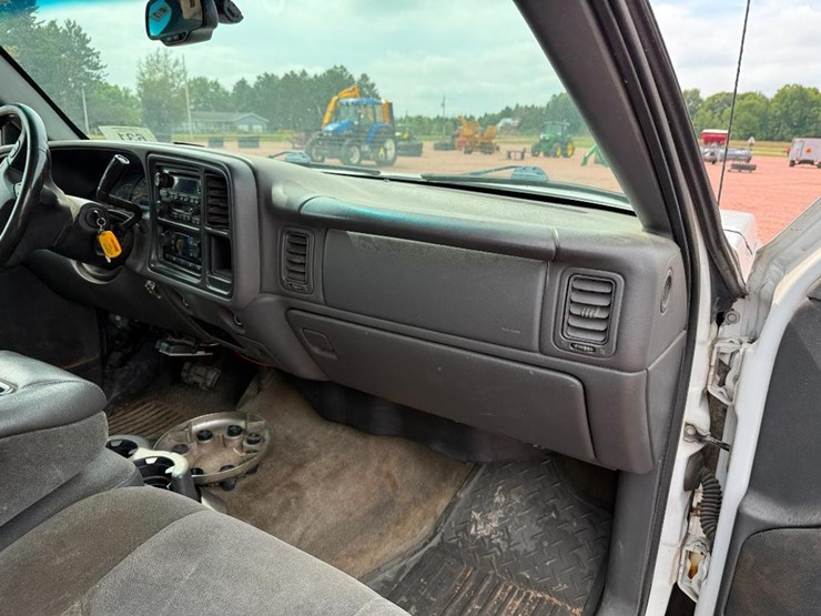 chevrolet-3500-image-43