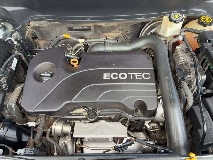 2019-chevrolet-equinox-lt-image-34
