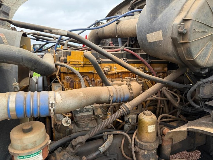 caterpillar-c13-image-42