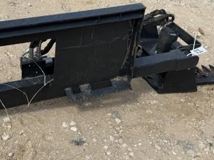 l3--wolverine-72"-skid-steer-unused-sickle-bar-mow-image-1