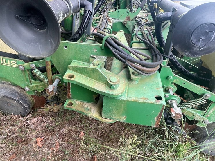 john-deere-1760-image-18