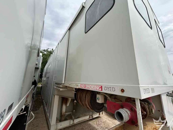 2019-safe-arm-pilot-thomas-logistics-t/a-dual-fuel-wall-fuel-station-image-18