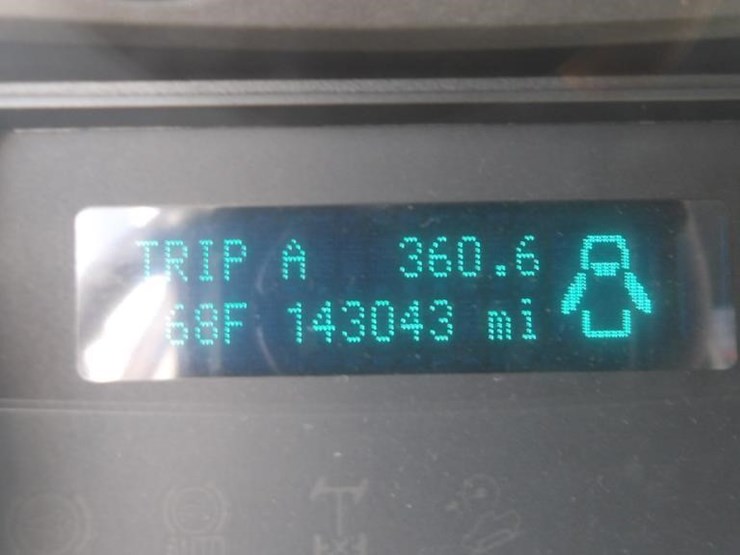 2011-ford-f550-image-16