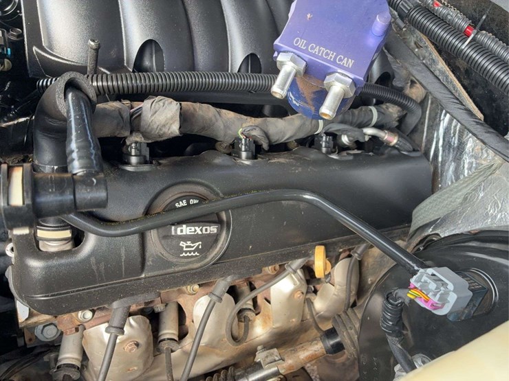 2015-chevrolet-silverado-1500-high-country-image-53