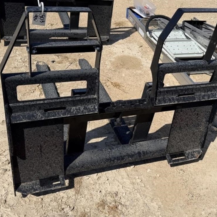 L3 - Quick Attach Pallet Forks
