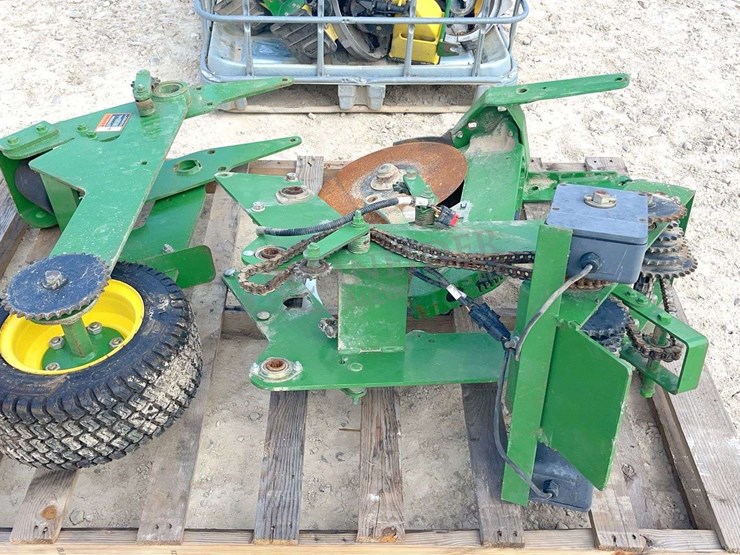 john-deere-1790-image-3