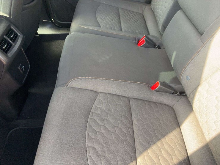 2019-chevrolet-equinox-lt-image-19