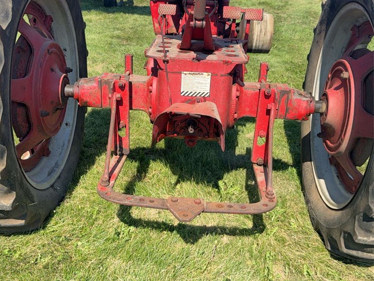farmall-h-image-29