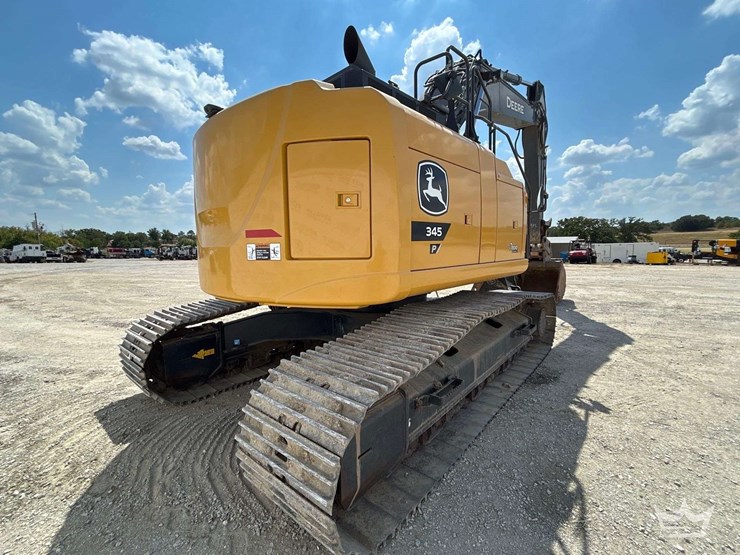 2024-deere-345-p-tier-image-3