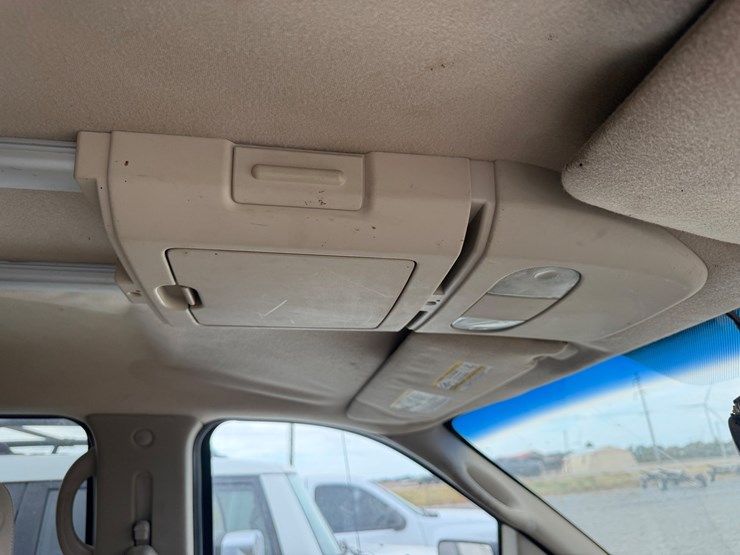 2004-ford-f150-xlt-image-35