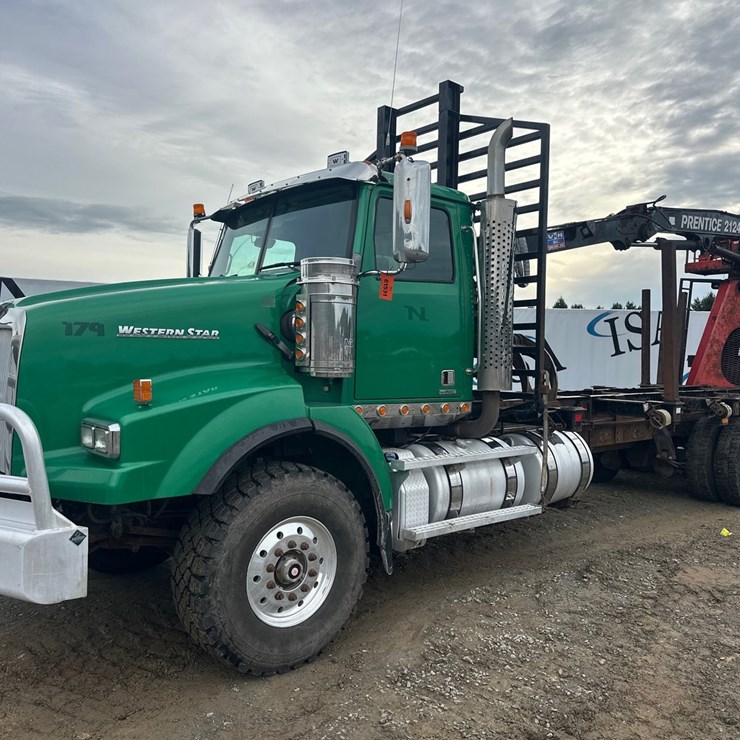 2013 WESTERN STAR 4900SB