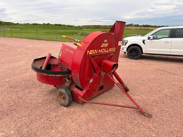new-holland-28-image-1