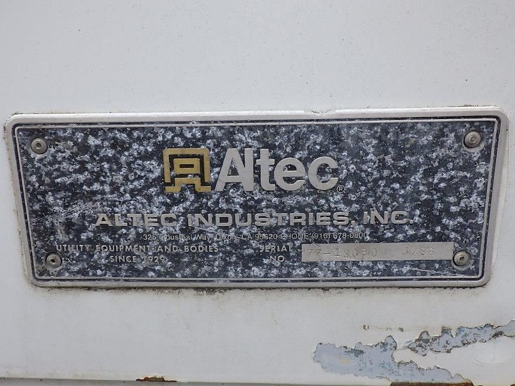 miller-bobcat-225g-image-41