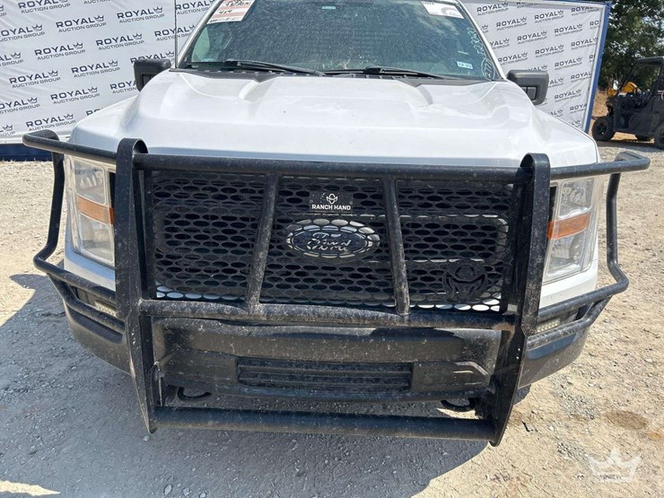 2021-ford-f150-image-24