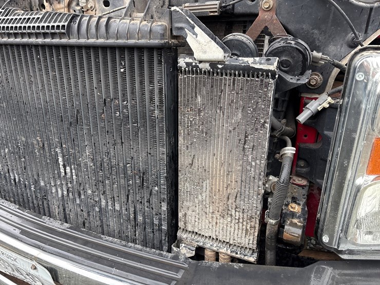 2008-ford-f550-image-31