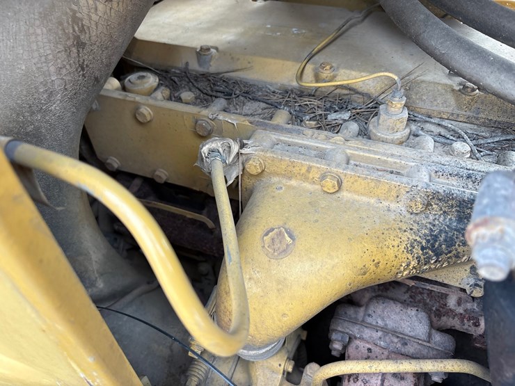 caterpillar-d5m-lgp-image-44