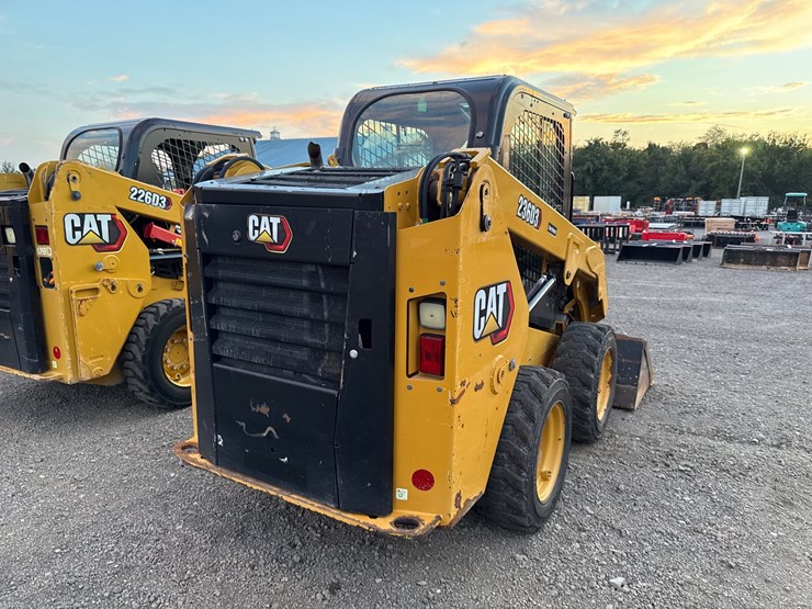 caterpillar-236d3-image-7