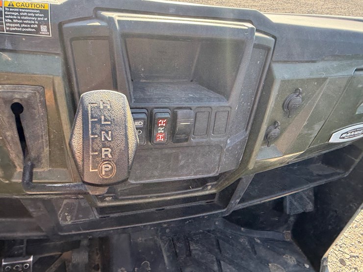 2014-polaris-ranger-image-42