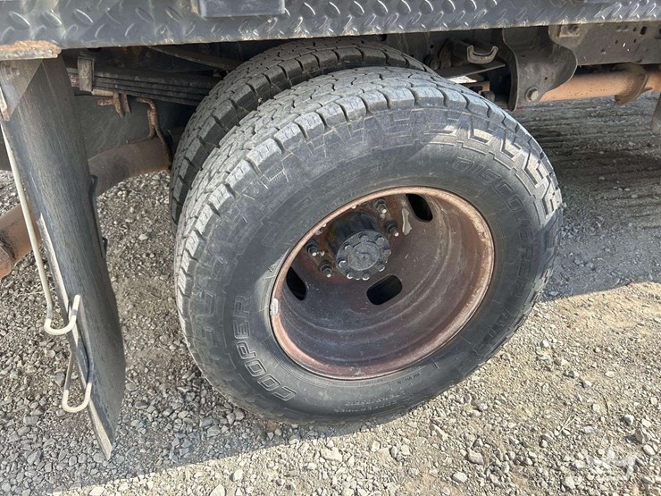 2019-ford-f350-image-35