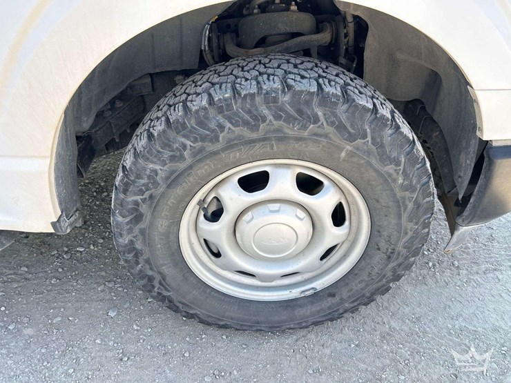 2021-ford-f150-image-23