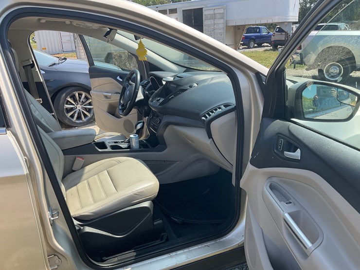 2018-ford-escape-image-12