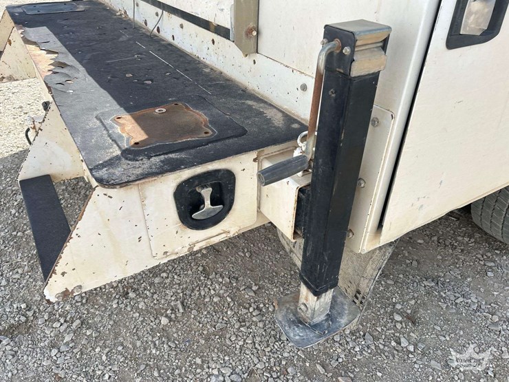 2021-ford-f450-image-29