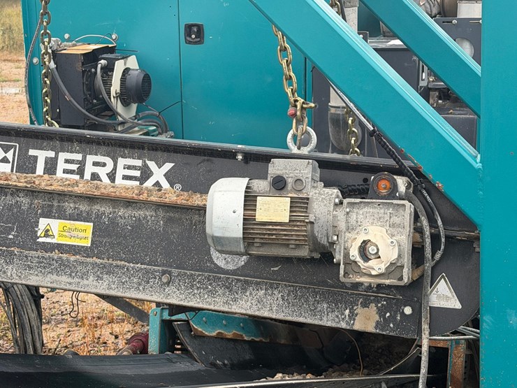 2021-powerscreen-gladiator-tp320sr-image-44