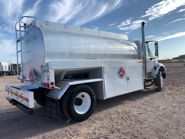 2009-international-durastar-4300-image-5