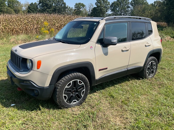 2015-jeep-renegade-image-1
