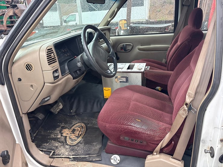 1997-chevrolet-3500-image-60