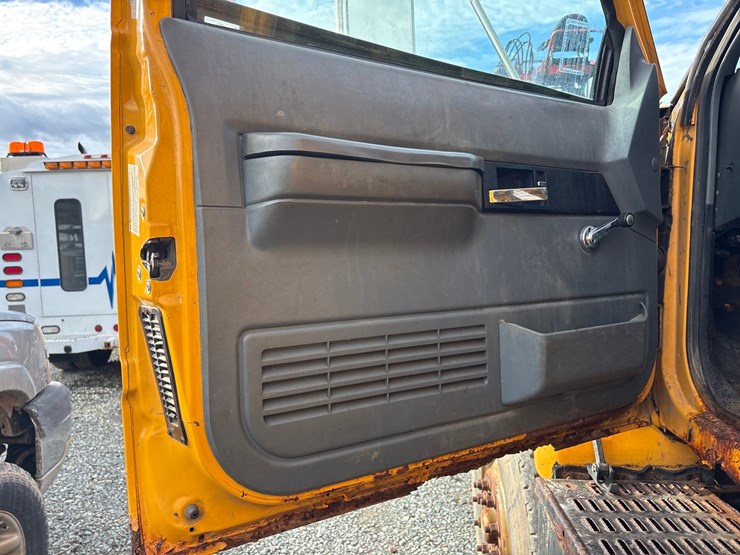 1997-caterpillar-3116-image-54