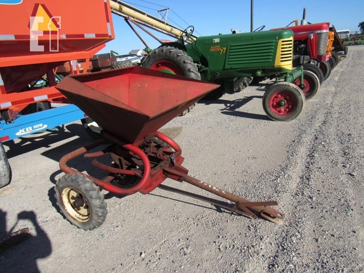 lely-broadcast-seeder-image-5