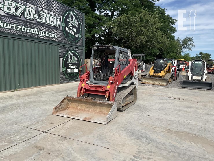 2022-takeuchi-tl10v2-image-8