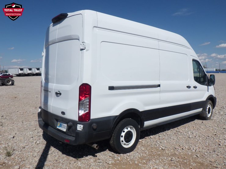 2020-ford-transit-image-4