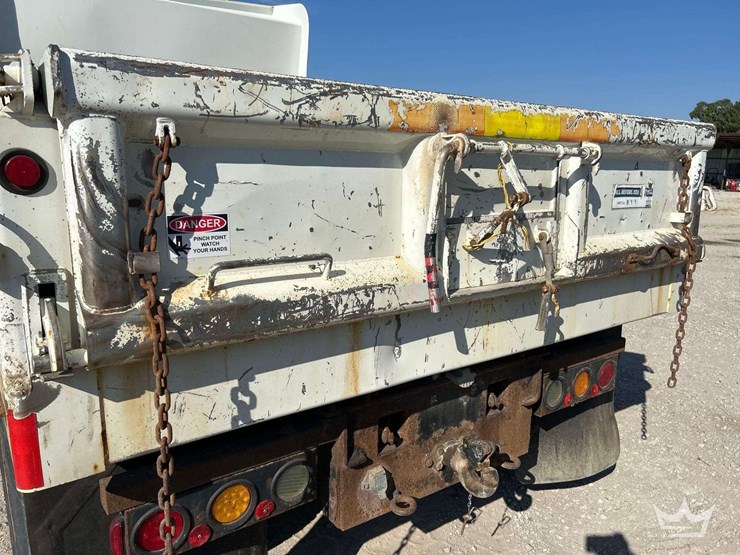 2014-international-durastar-4300-image-20