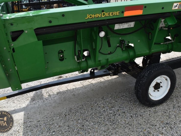 2014-john-deere-630fd-image-17
