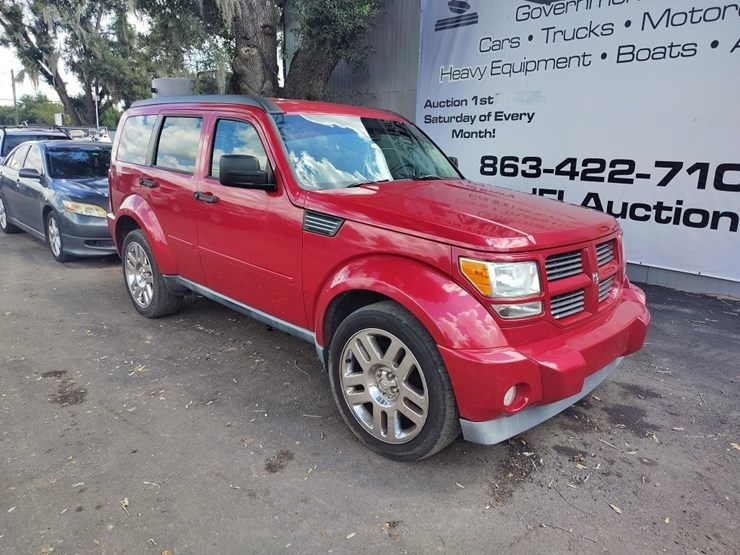 2011-dodge-nitro-image-1
